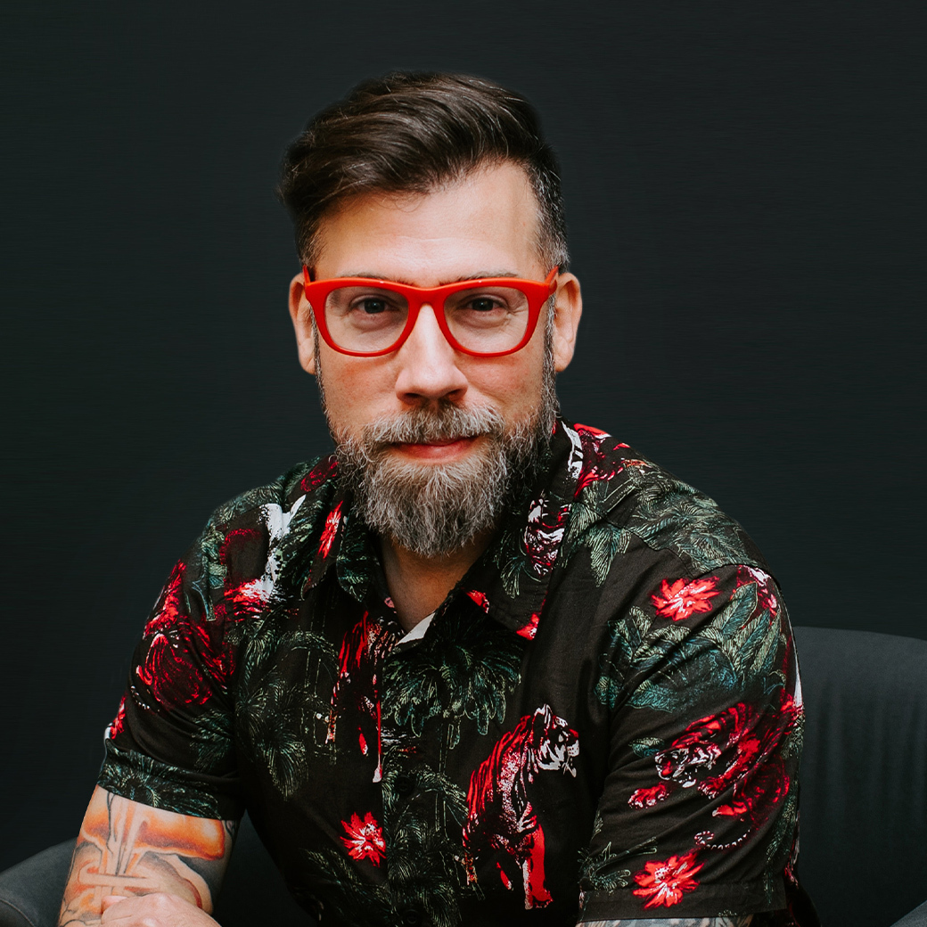 200_TeamLPHeadshots_AP_520x520-2x